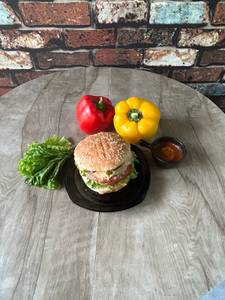 Jalapeno garlic burger