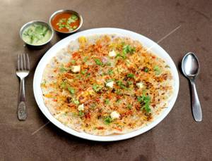 Onion Uttapam                                              