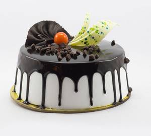 Eggless Black Forest Cake [1 Pound]