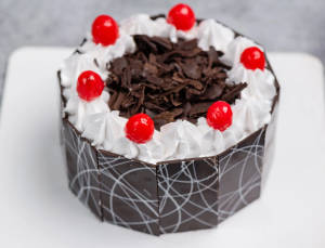 Black Forest Cake (600g)