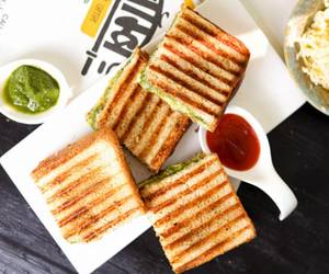Grilled Bombay Sandwich With Cheese