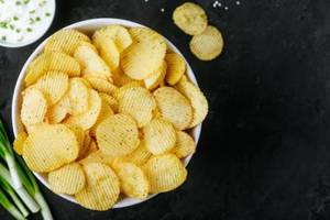Zig Zag Potato Chips Cream And Onion (140 Gms)