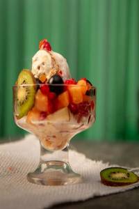 Fruit Salad With Ice Cream