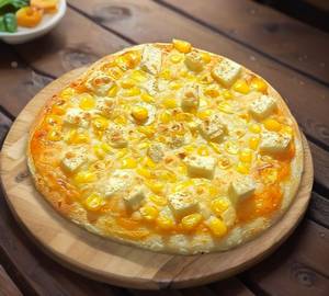 Cheese paneer and sweetcorn pizza 6inches