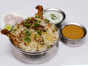Hyderabadi Chicken Dum Biryani