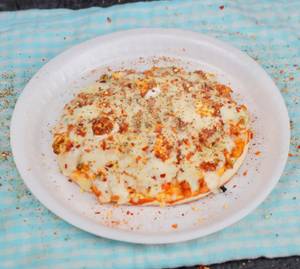 8" Chilly Paneer Pizza 
