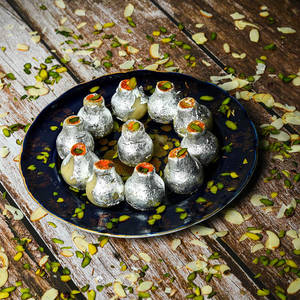 Kaju Kalash