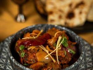 Mushrooms Do Pyaza (750 Ml)