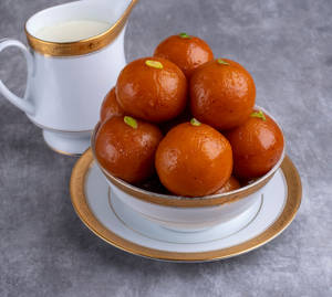 Gulab Jamun Medium