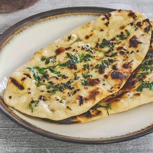 Cheese Chilli Garlic Kulcha [240 G]