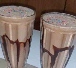 Chocolate Shake with Ice Cream