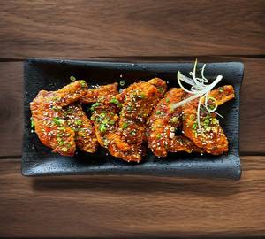 Hot & Spicy Garlic Chicken Wings