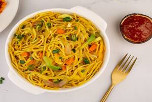 Veg Singapore Noodles