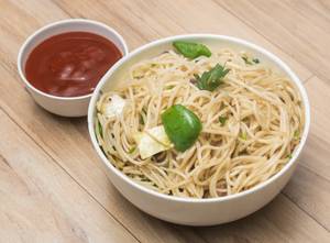  Hakka Noodles