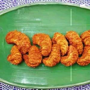 Veg Fried Cheese Blend Momos[ 5 pieces ]