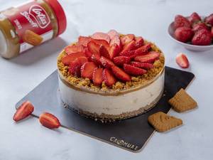 Biscoff Strawberry Cheese Cake