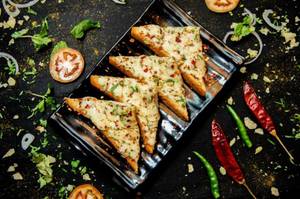 Chilli Cheese Toast