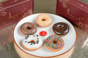 Assorted Glazed Donut Box (buy 4 Get 2 Free) (eggless)