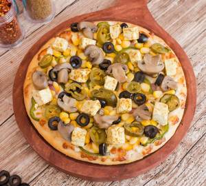 Paneer mushroom pizza