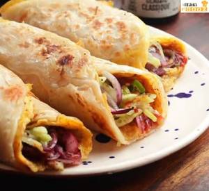 Paneer Paratha Roll X 1