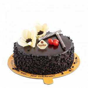 Eggless Crunchy Choco Cake [450 Grams]