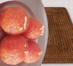 Motichoor ladoo  [kg] 500 gram