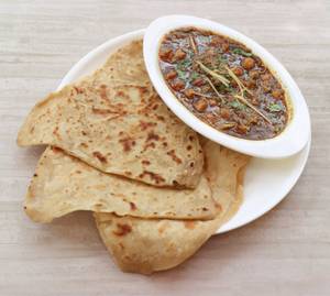 Chole Paratha