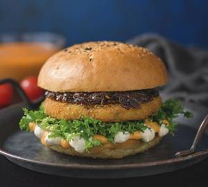 Veg Cheese Paneer Burger
