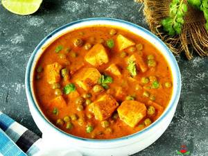 Mattar Paneer