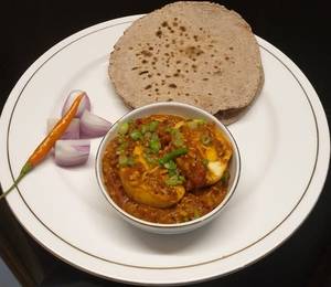 Egg Roti Thali