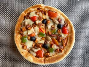 Chicken Supremo Pizza