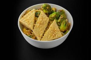 Asian Soya Chio Salad With Tofu