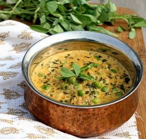 Methi Malaai Mutter