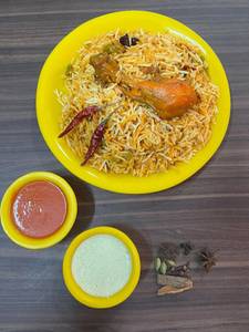 Chicken Hyderabadi Biryani