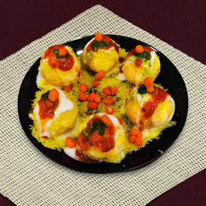 Dahi Batata Puri