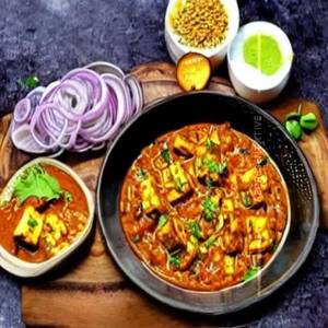 Matar Paneer