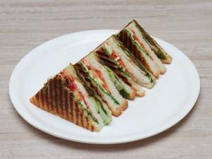 Club Grill Sandwich [3 Slices] (350 Gm)
