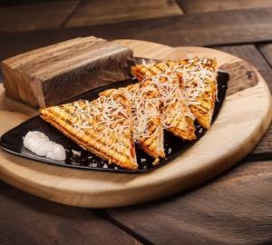 Cheese Chilli Corn Grilled Sandwich
