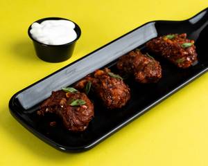 Paneer Pan Fried Momos ( 6 Pcs )