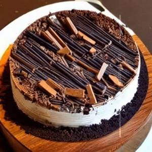 Kitkat choclate cake