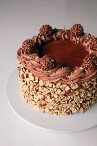 Nutella Frero Chocolate Cake