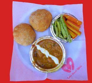 Khasta Kachori (2 Pcs)(served With Subzi And Pickle)