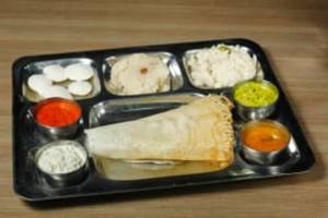 Mini Tiffin