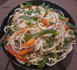Chicken Hakka Noodles