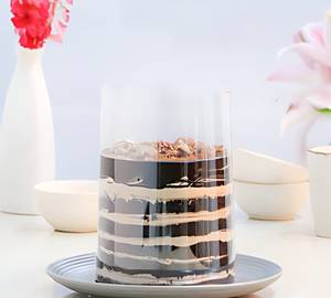 Kitkat Pull Me Chocolate Cake