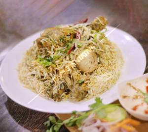Chicken Hyderabadi Biryani  