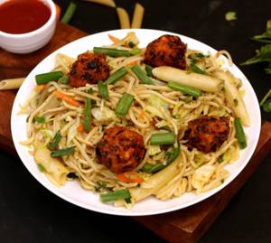 Veg Manchurian Noodles