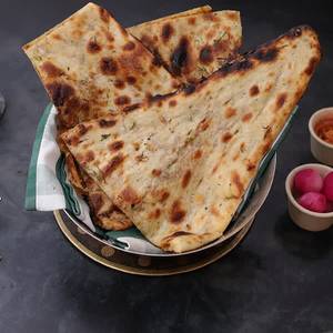 Keema Naan