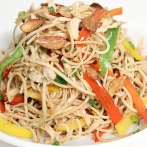 Chicken Garlic Noodle