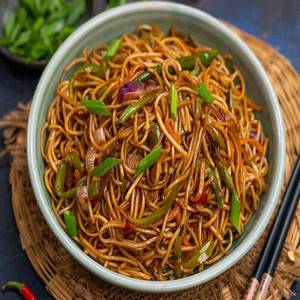 Noodles Schezwan
